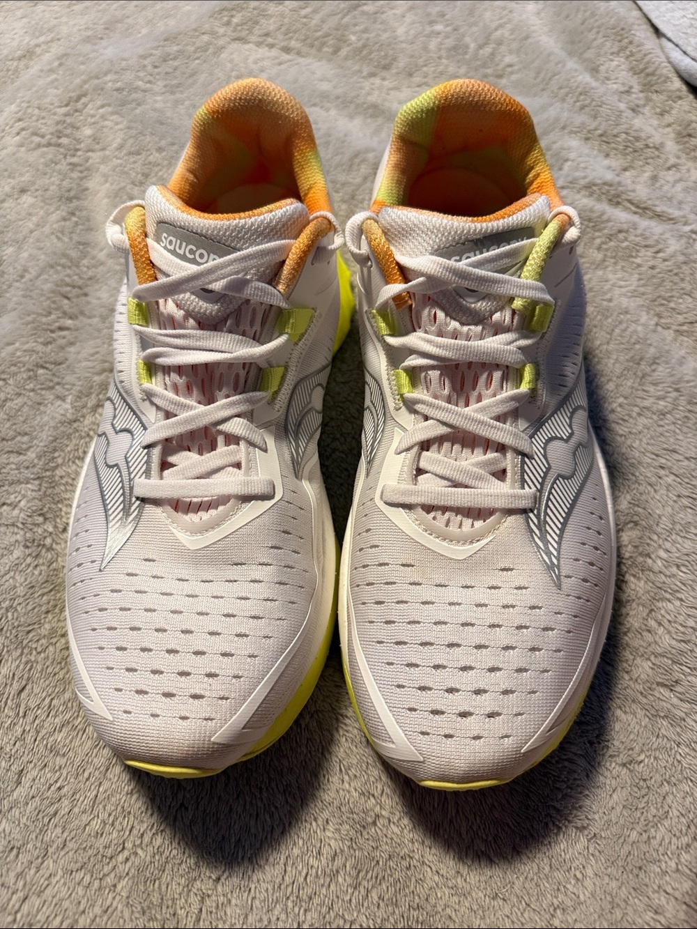 Saucony Women's White Running  Speed 4 Shoes with Yellow & Orange Accents